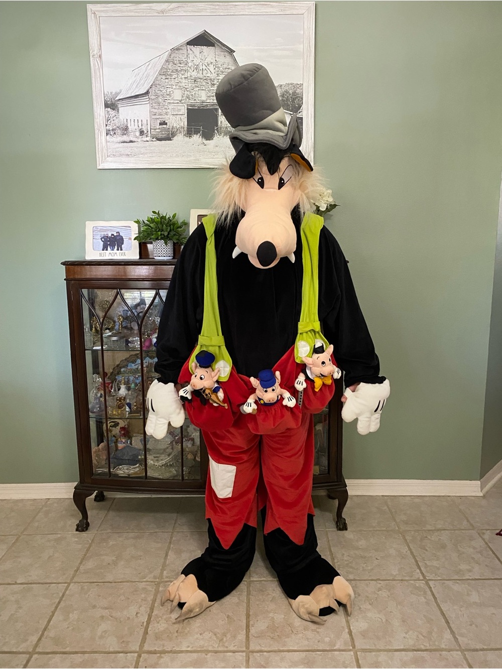 Big Bad Wolf & 3 piggys from Disney Catalog Costume size L adult vintage
